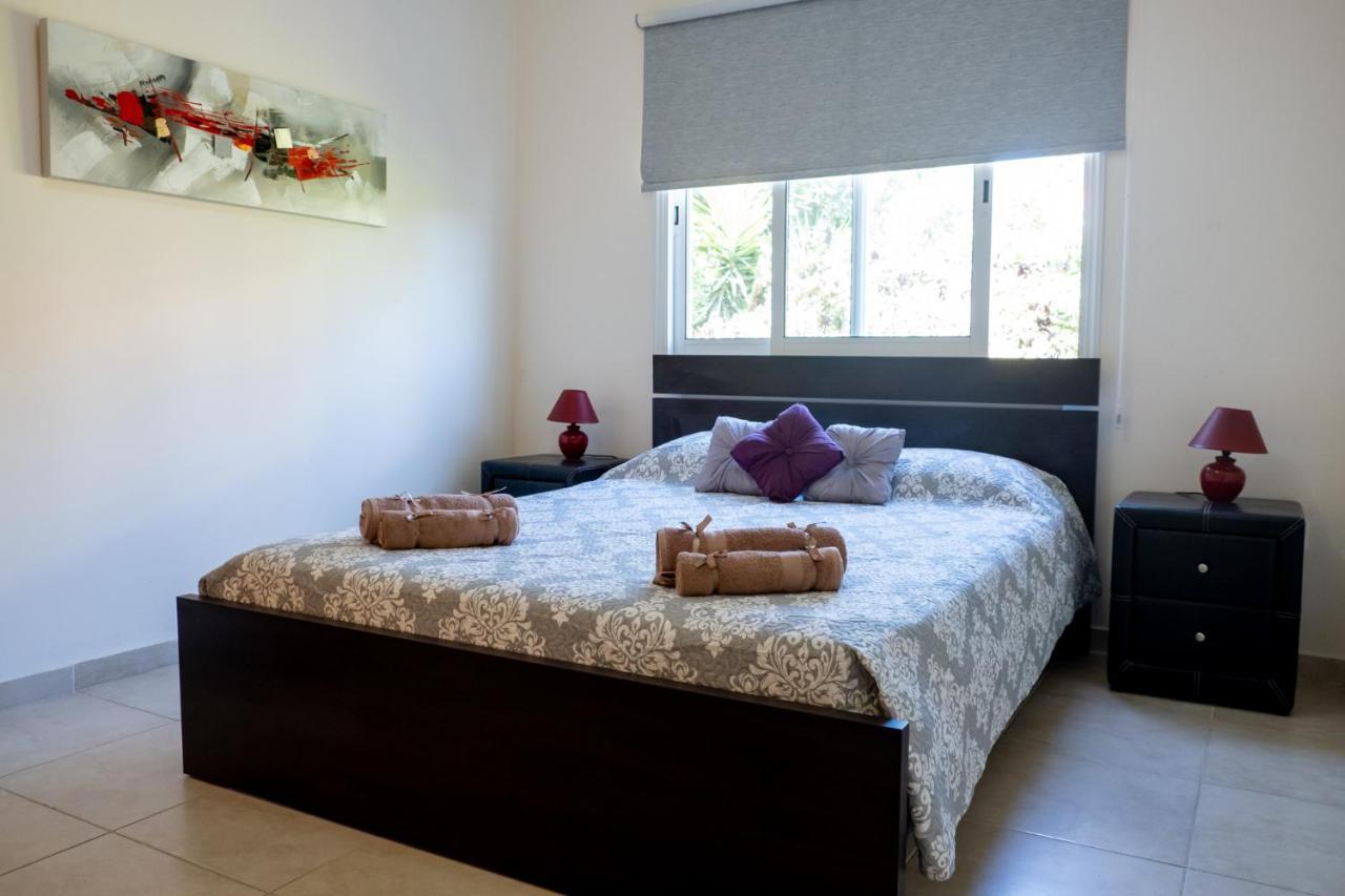 Stylish 2 Bedroom Apartment In Pegia Peyia Buitenkant foto